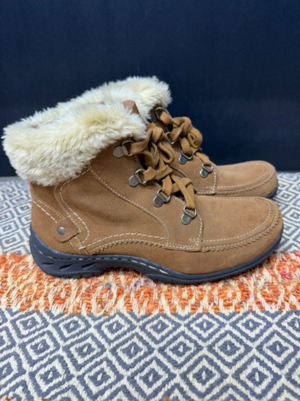 Bass Lone Wolf Boots Woman's Size 6.5